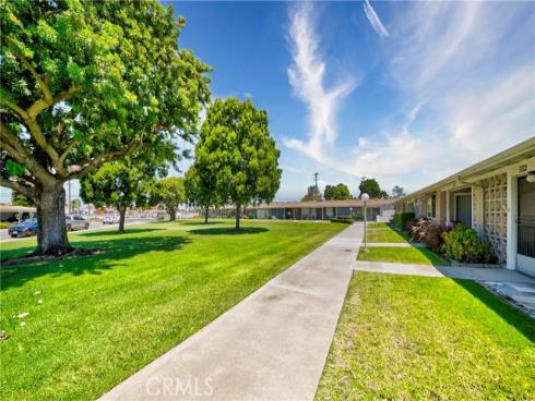 13660 Annandale 23 H Drive, Seal Beach, CA