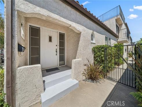 142 6th Street, Seal Beach, CA