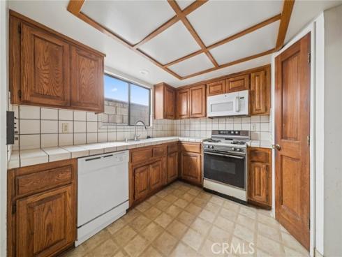 142 6th Street, Seal Beach, CA