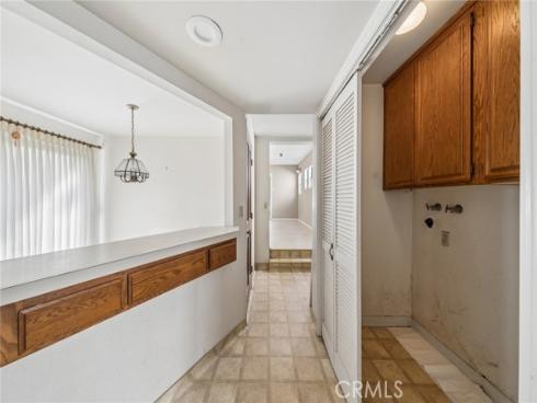 142 6th Street, Seal Beach, CA