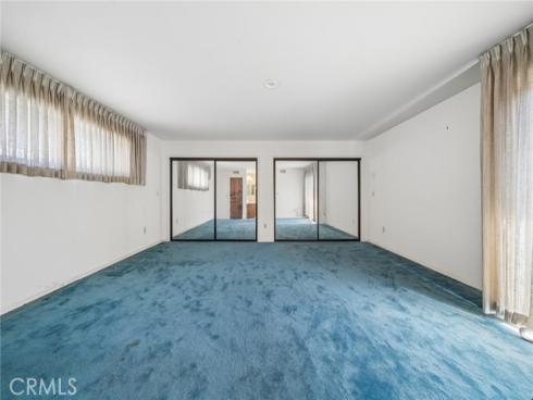 142 6th Street, Seal Beach, CA