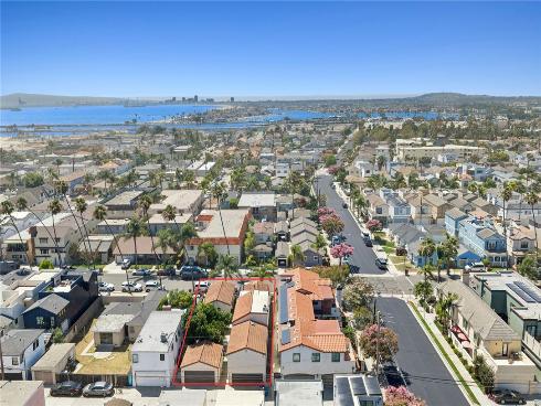 142 6th Street, Seal Beach, CA