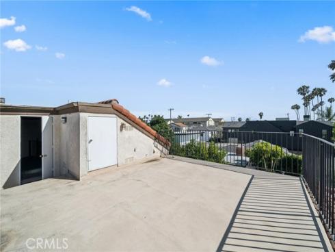 142 6th Street, Seal Beach, CA
