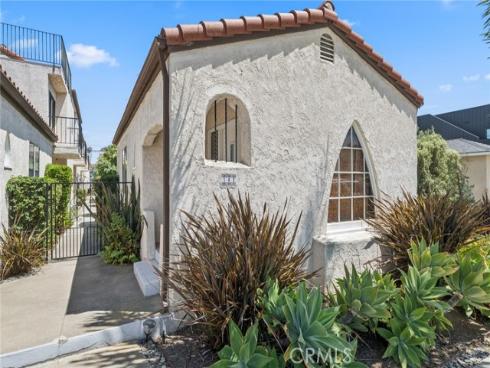 142 6th Street, Seal Beach, CA