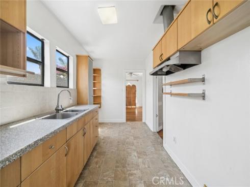 142 6th Street, Seal Beach, CA