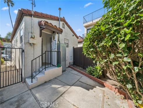142 6th Street, Seal Beach, CA