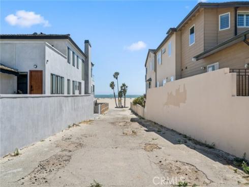 142 6th Street, Seal Beach, CA