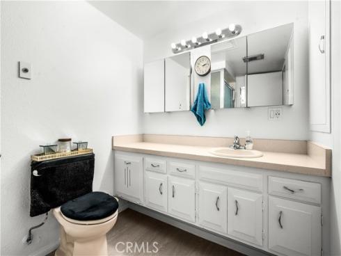 1260 Oakmont 53i Road, Seal Beach, CA