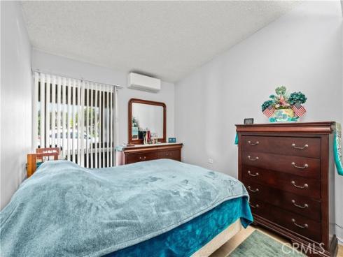 1260 Oakmont 53i Road, Seal Beach, CA