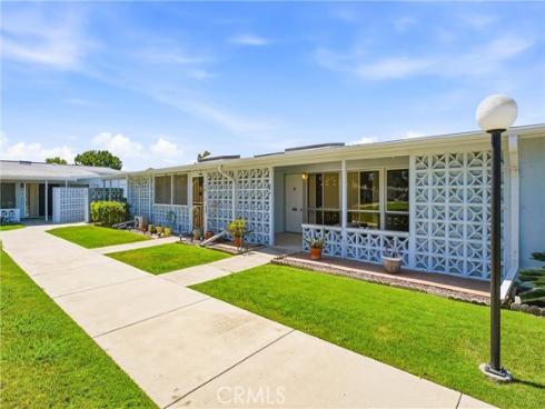 13140 Del Monte 52J-M16 Drive, Seal Beach, CA