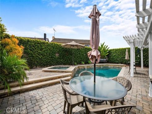 3670 Bluebell Street, Seal Beach, CA