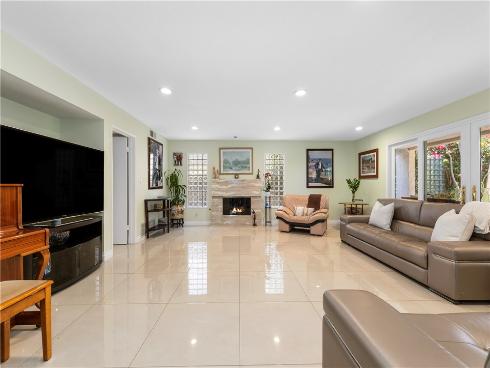 3600 Marigold Street, Seal Beach, CA