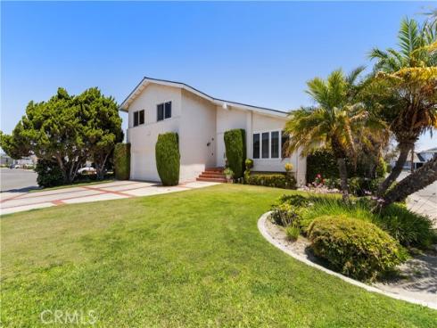 3600 Marigold Street, Seal Beach, CA