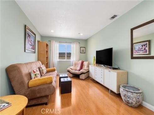 3600 Marigold Street, Seal Beach, CA