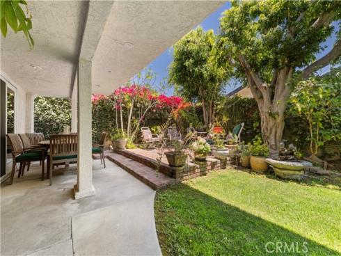 3600 Marigold Street, Seal Beach, CA