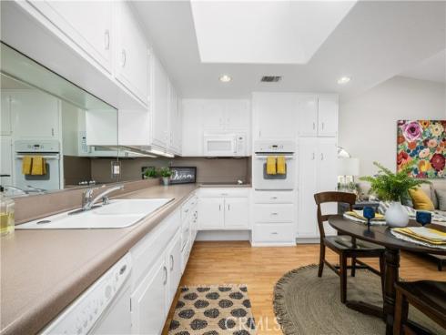 13701 Alderwood 29E LaneM-3, Seal Beach, CA