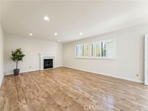 12300 Montecito Road 25