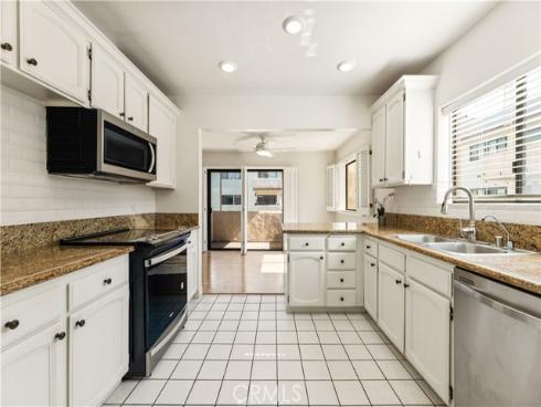 12300 Montecito 25 Road, Seal Beach, CA