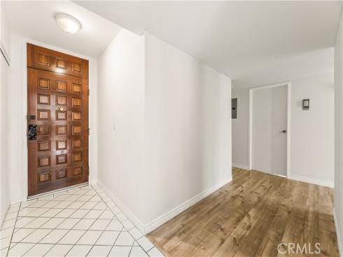 12300 Montecito 25 Road, Seal Beach, CA