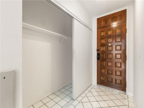 12300 Montecito 25 Road, Seal Beach, CA