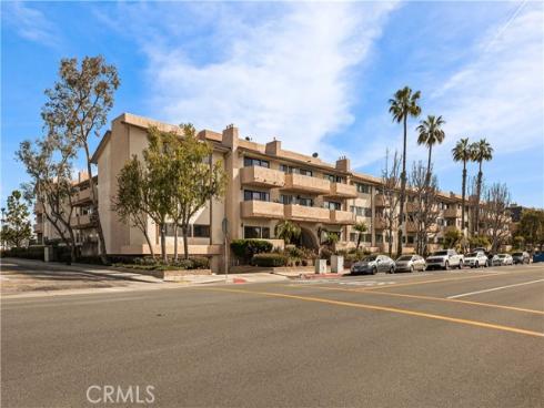 12300  Montecito  25  Road, Seal Beach, CA
