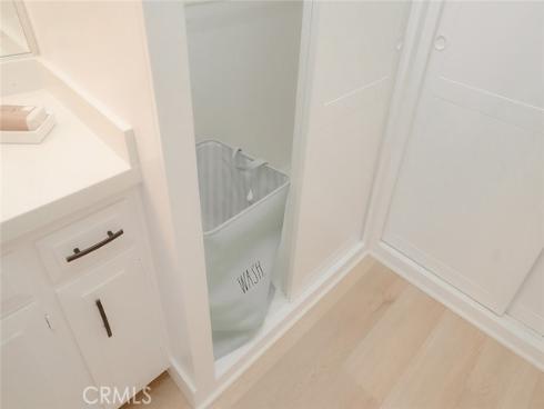 1950  Mckinney Way #11c (m15)  , Seal Beach, CA