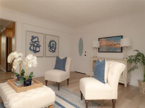 1950  Mckinney Way #11c (m15)  , Seal Beach, CA