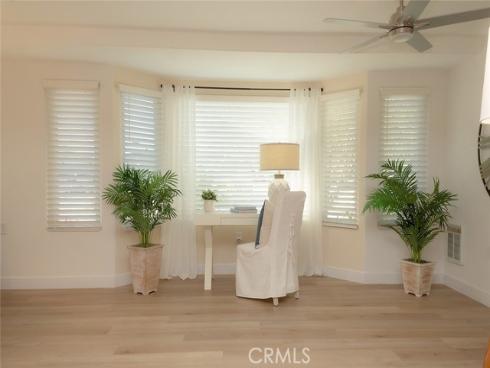 1950  Mckinney Way #11c (m15)  , Seal Beach, CA
