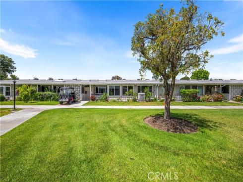 1522 Merion 33J WayM2, Seal Beach, CA