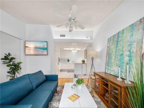 1522 Merion 33J WayM2, Seal Beach, CA