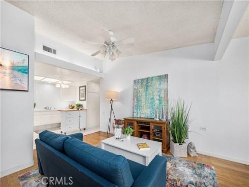 1522 Merion 33J WayM2, Seal Beach, CA