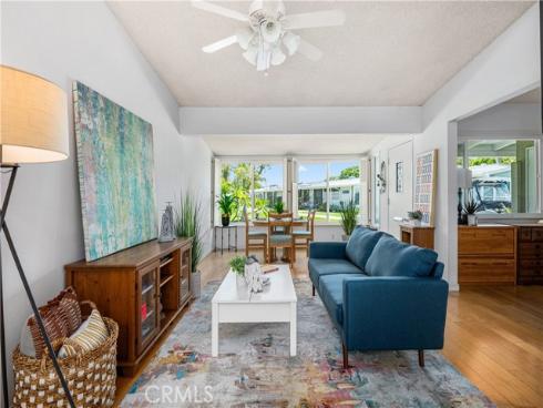 1522 Merion 33J WayM2, Seal Beach, CA