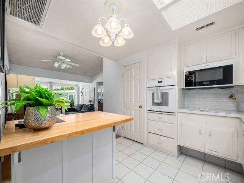 1522 Merion 33J WayM2, Seal Beach, CA