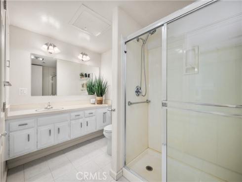 1522 Merion 33J WayM2, Seal Beach, CA