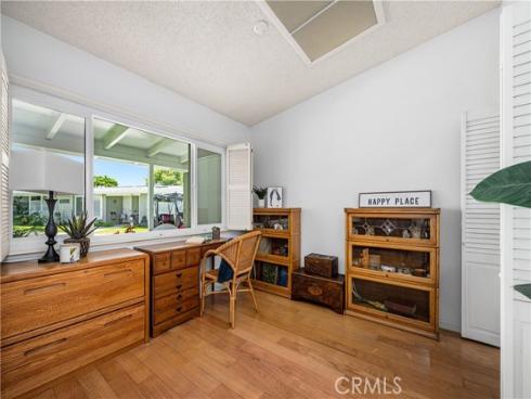 1522 Merion 33J WayM2, Seal Beach, CA