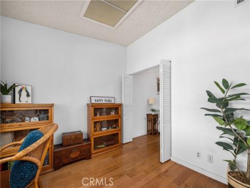 1522 Merion 33J WayM2, Seal Beach, CA