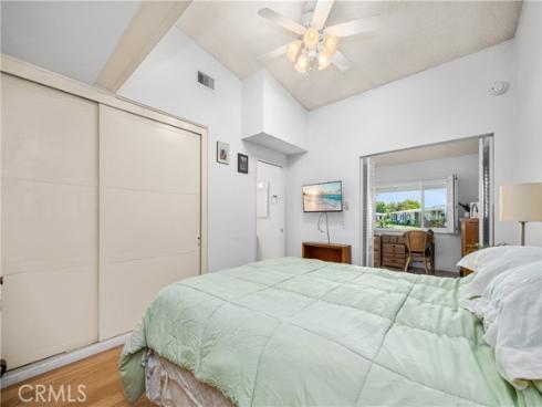 1522 Merion 33J WayM2, Seal Beach, CA