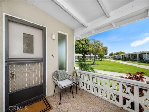 1522 Merion 33J WayM2, Seal Beach, CA