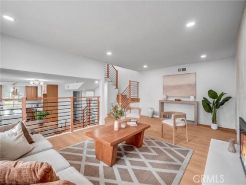 3931 Wisteria Street , Seal Beach, CA