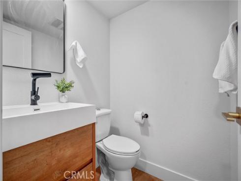 3931 Wisteria Street , Seal Beach, CA