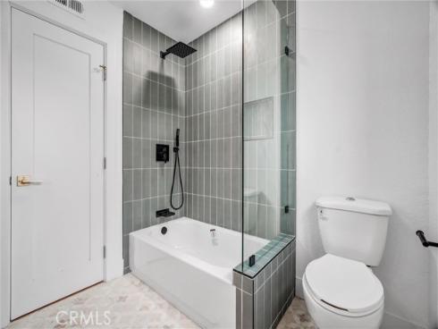 3931 Wisteria Street , Seal Beach, CA