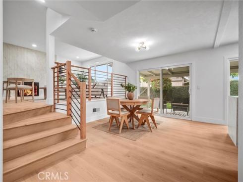 3931 Wisteria Street , Seal Beach, CA