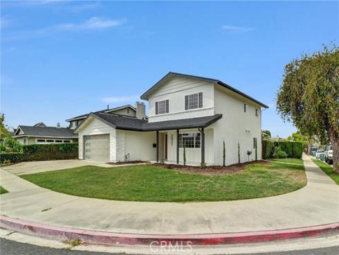 3931 Wisteria Street , Seal Beach, CA