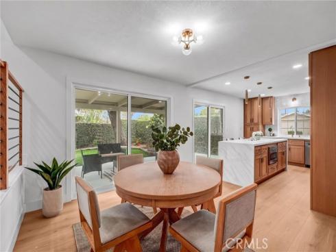 3931 Wisteria Street , Seal Beach, CA