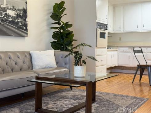 1470 Northwood 243D Road, Seal Beach, CA