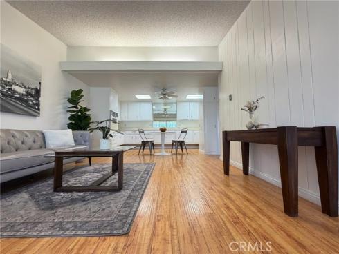 1470 Northwood 243D Road, Seal Beach, CA