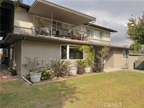 1860 Saint John 32A Road, Seal Beach, CA