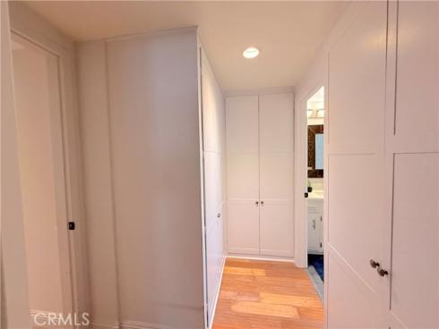 1860 Saint John 32A Road, Seal Beach, CA