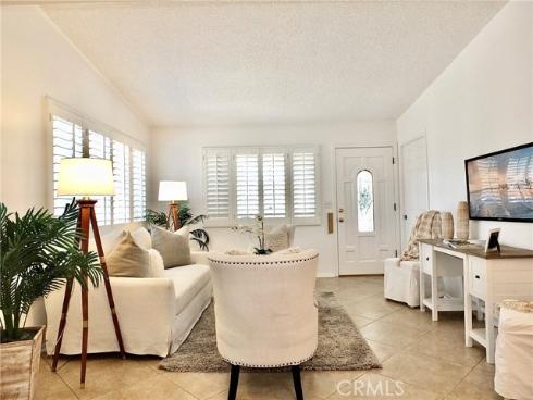13720 St Andrews 1 44A Drive, Seal Beach, CA