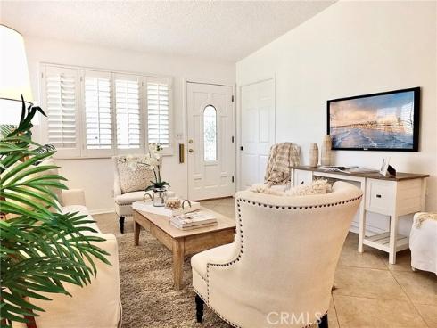 13720 St Andrews 1 44A Drive, Seal Beach, CA